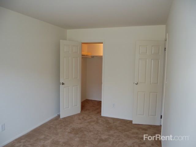 Nora Pines Apartments 8921 Compton St, Indianapolis, IN 46240 Zumper