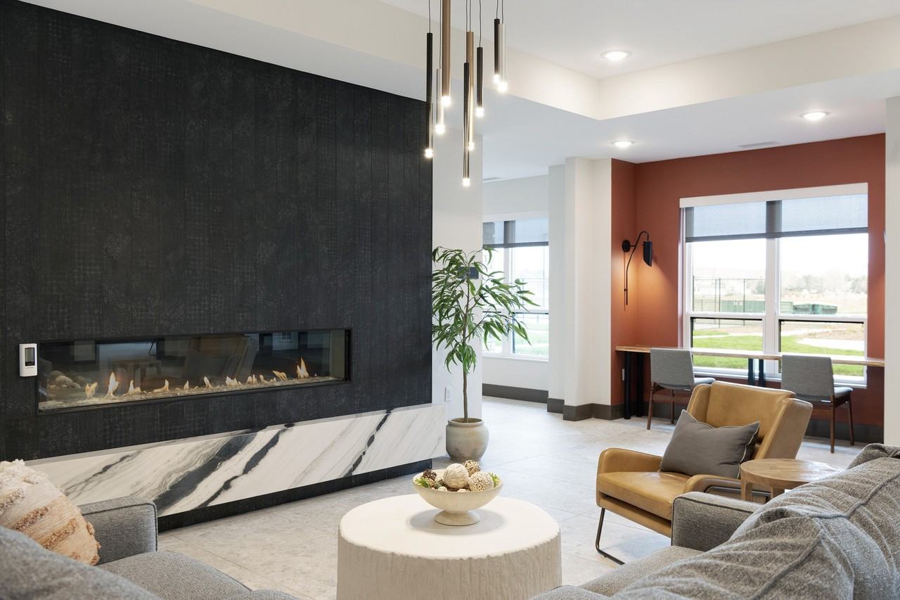 Risor of Apple Valley Apartments 7300 15380 Garrett Avenue Apple Valley, MN 55124, Apple