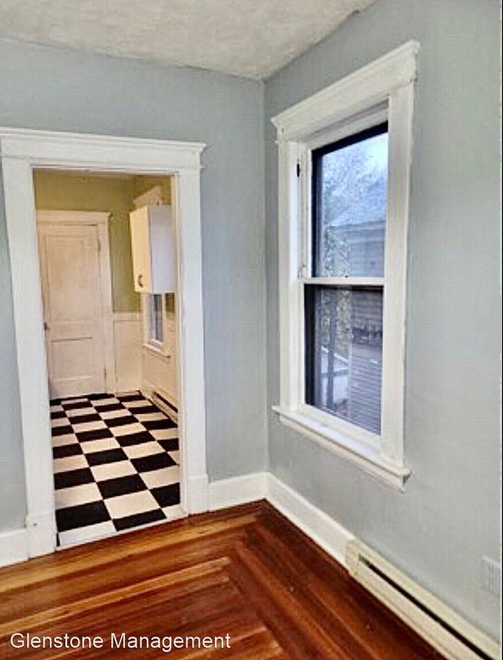 35 Merrill St Apartments in Waterbury, CT 06708 Zumper