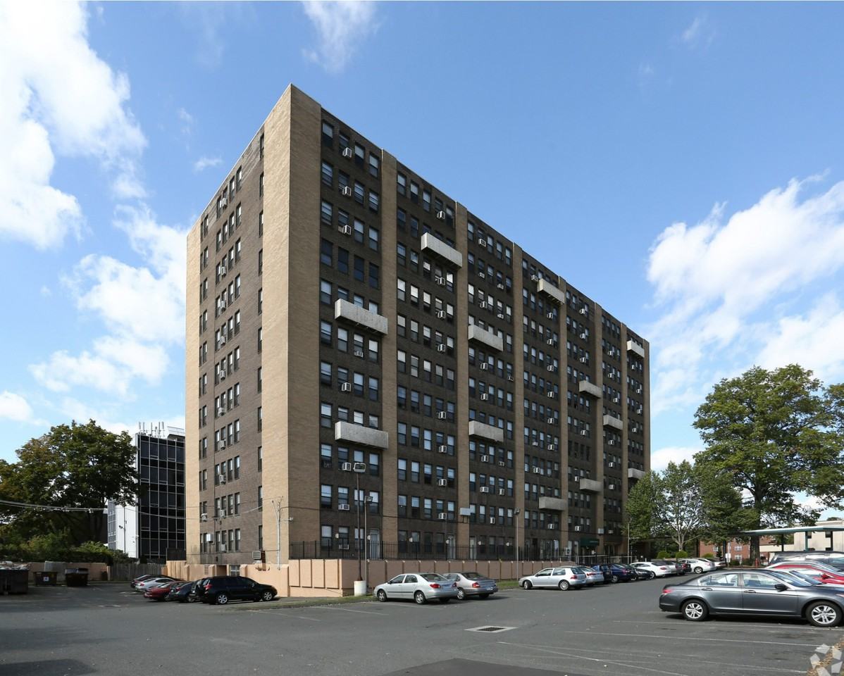 967 ASYLUM AVENUE Apartments 967 Asylum Ave, Hartford, CT 06105 Zumper