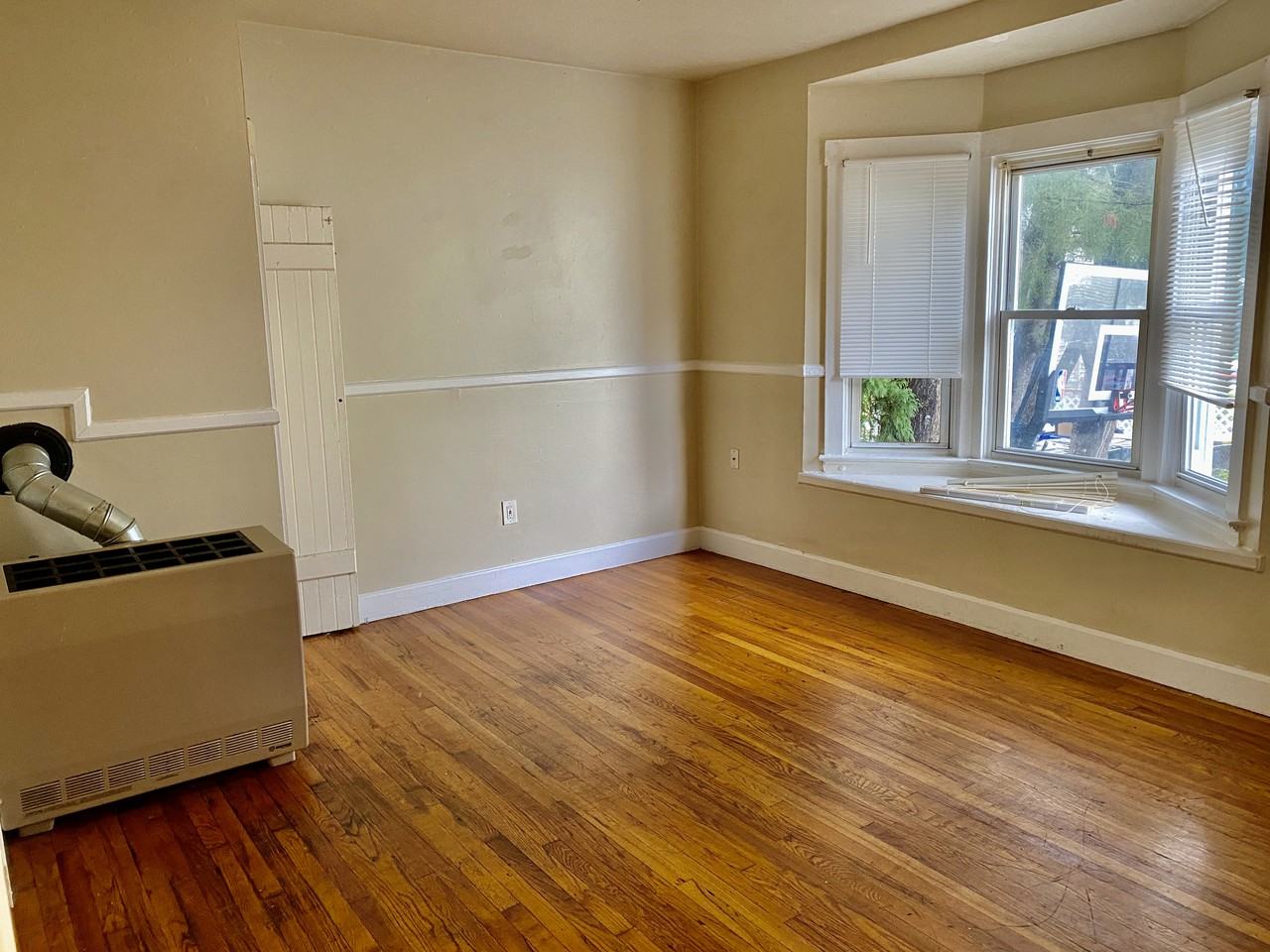 118 Seabury St Apartments in Fall River, MA 02720 Zumper