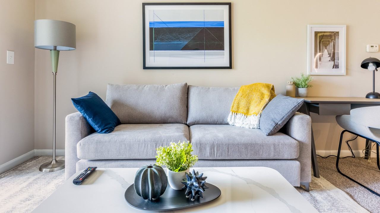 Short Term Rentals in Naperville, IL Monthly, Weekly, Daily Zumper