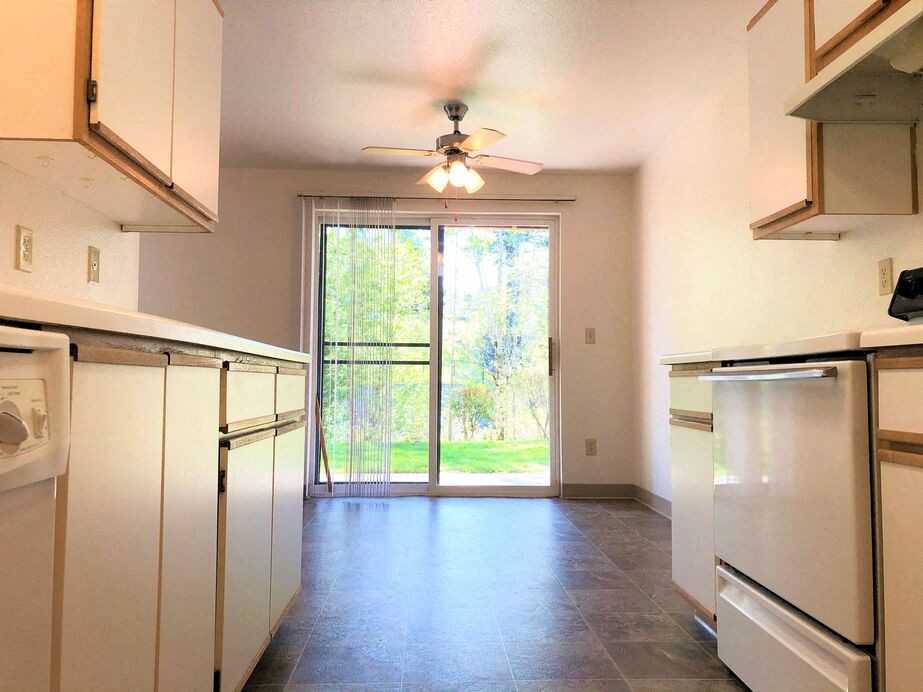 Beavercreek Meadows Apartments 26719 Se Stark St, Troutdale, OR 97060