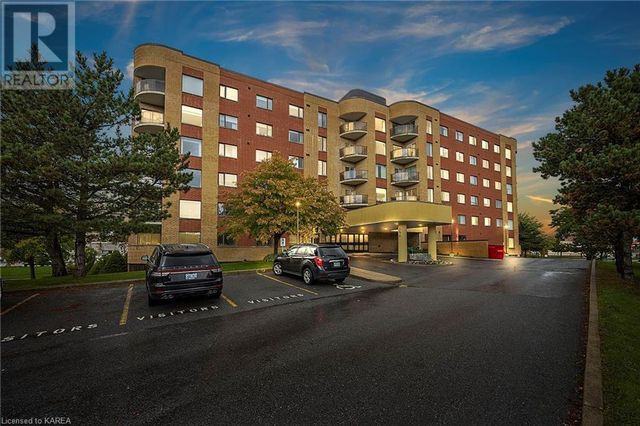 130 Wright Crescent Unit 506 Apartments 130 Wright Cres, Kingston, ON