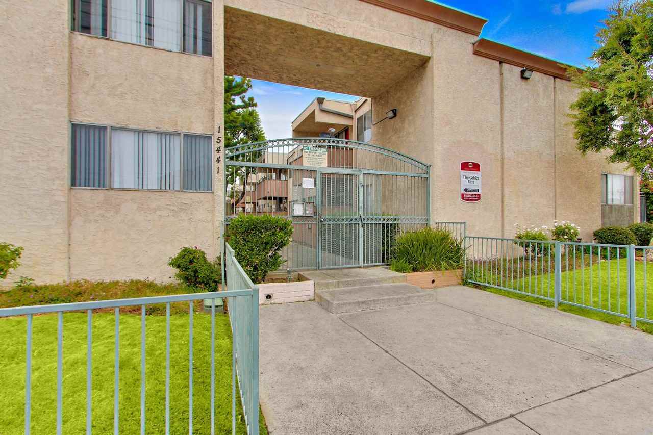 Gables East Apartments 15441 Nordhoff St, Los Angeles, CA 91343 Zumper