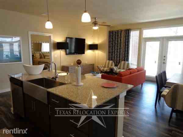 Fredericksburg and Huebner 1484 Apartments Fredericksburg Rd, San