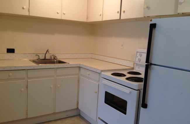 7855 Kindersley Apartments 855 Kindersley Rd, Victoria, BC V9A 4M9