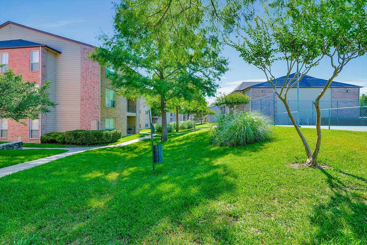 Creekside at Pear Ridge Apartments 4750 Pear Ridge Dr, Dallas, TX 75287 Zumper