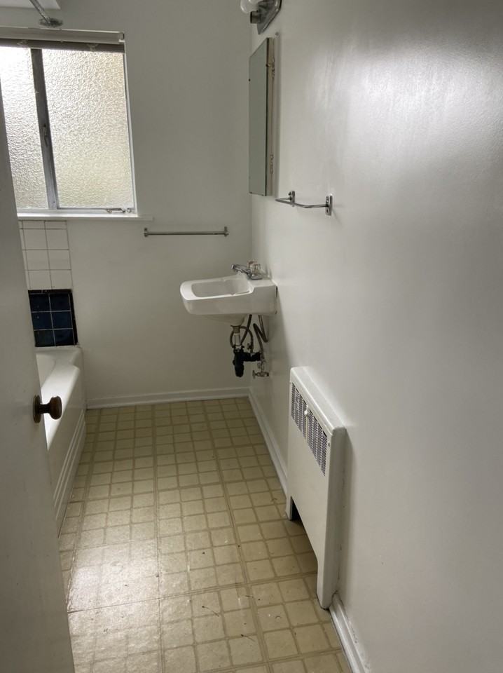 N Nanaimo St & Eton St, Vancouver, BC V5L 3G7 Studio Apartment for 1,650/month Zumper