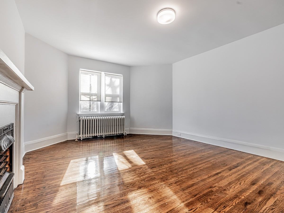 310312 Lonsdale Road Apartments in Forest Hill, Toronto, ON M4V 1X4