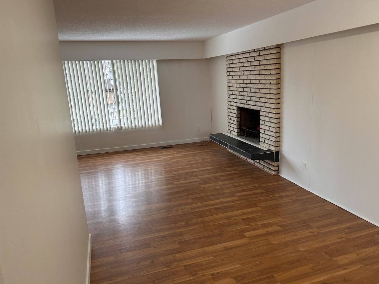 Blundell House Apartments 10340 Blundell Rd, Richmond, BC V6Y 1L1