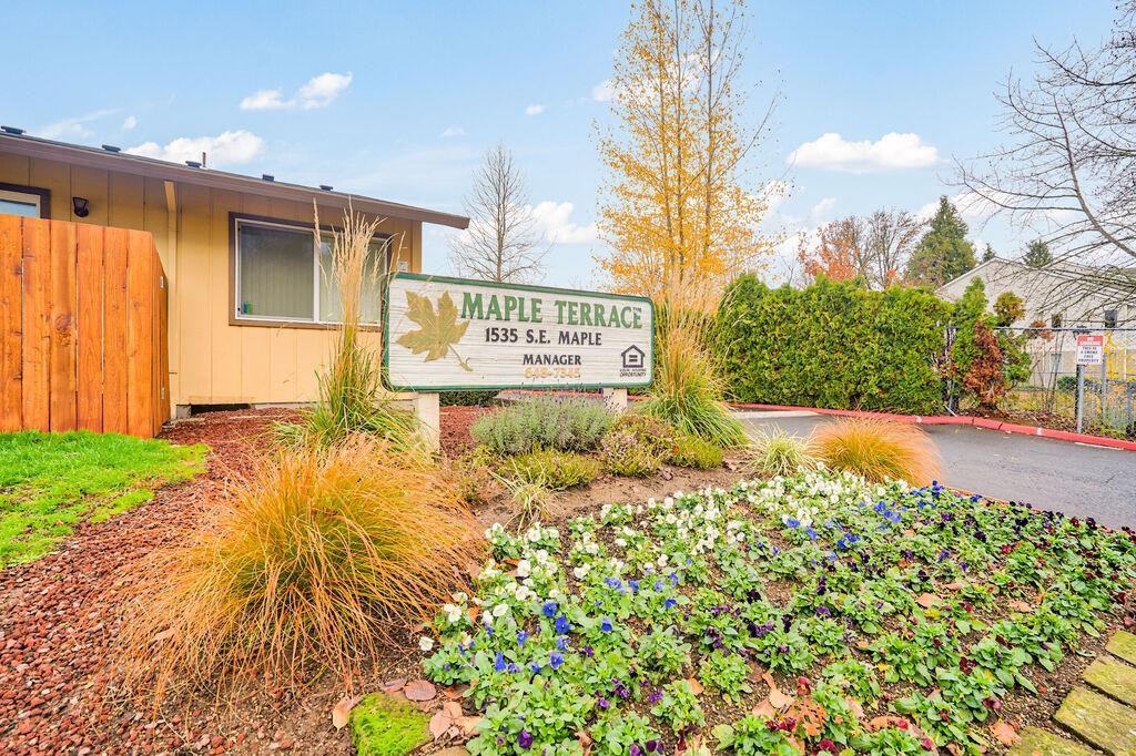 Maple Terrace Apartments 1535 Se Maple St, Hillsboro, OR 97123 Zumper