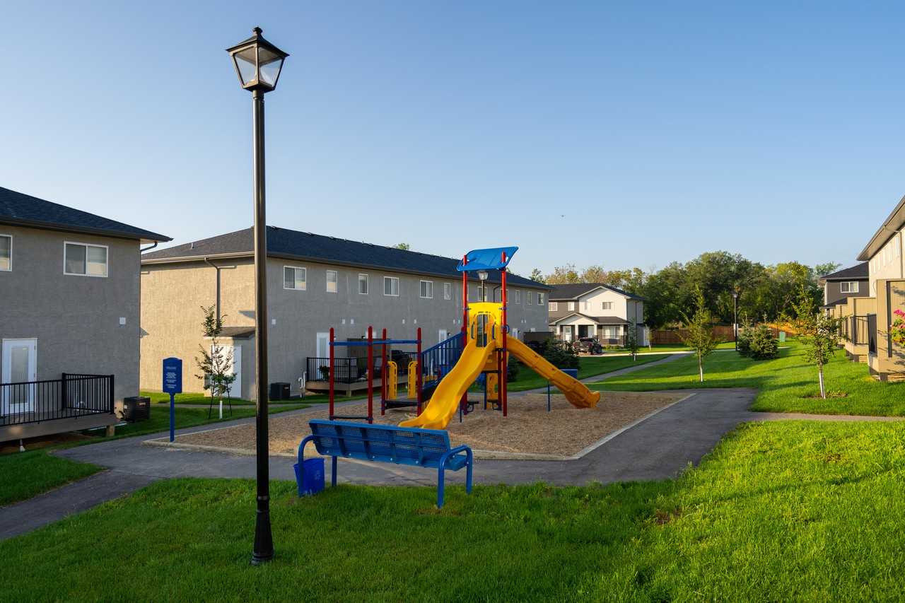 Brighton Heights Apartments 4 Brighton Lane, Steinbach, MB R5G 2X1