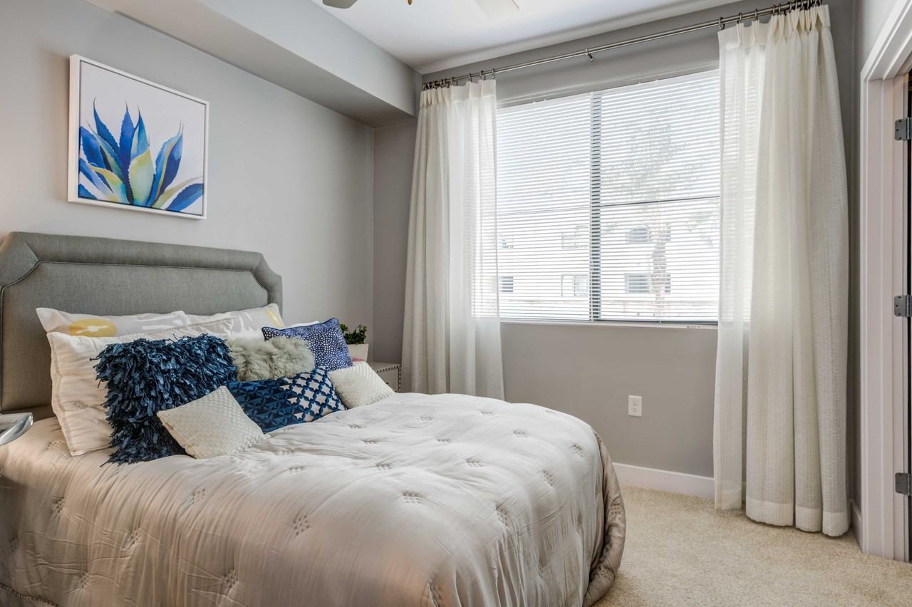 Biltmore at Camelback Apartments 2625 E Camelback Rd, Phoenix, AZ 85016 Zumper