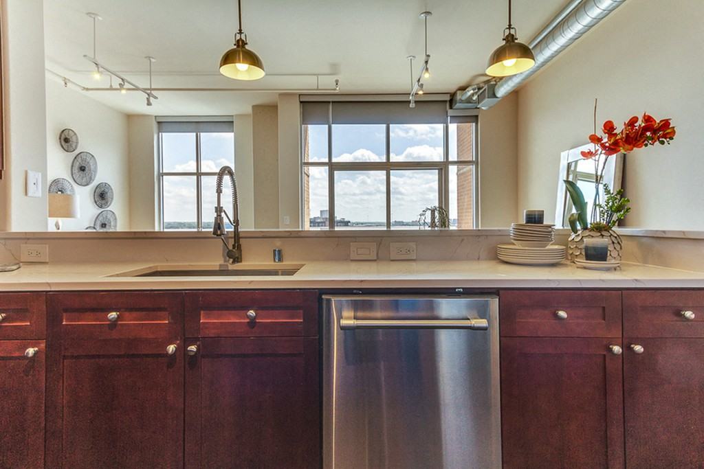 The Ashton Apartments 2215 Cedar Springs Rd, Dallas, TX 75201 Zumper