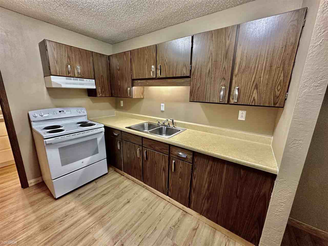 Riverside Apartments 1215 7th Ave, Camanche, IA 52730 Zumper