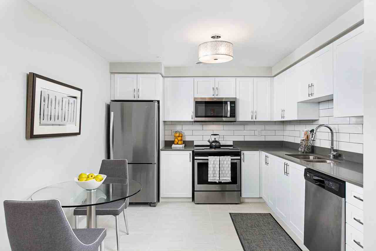 The Chelsea Apartments 978 Paisley Rd, Guelph, ON N1K 0C9 Zumper