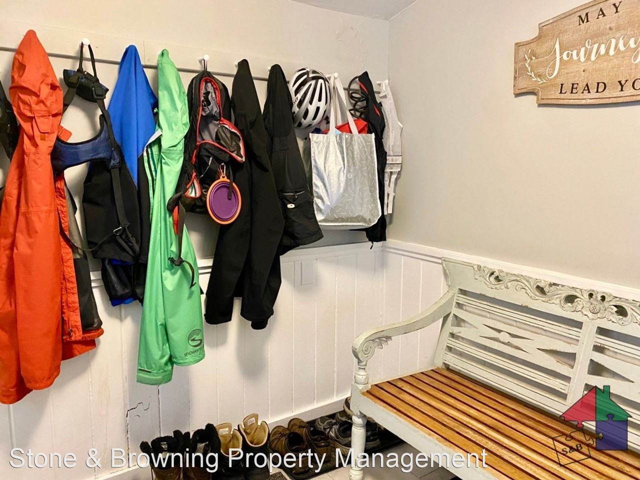 1100+1102 Spear St Apartments in South Burlington North, South