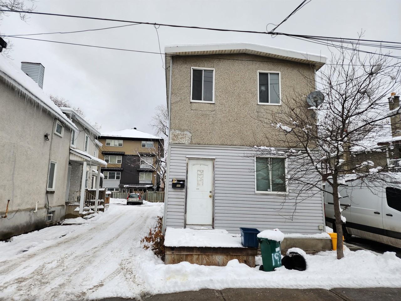 197 Louisa Street 1 Apartments 197 Louisa St W, Ottawa, ON K1R 6Y9