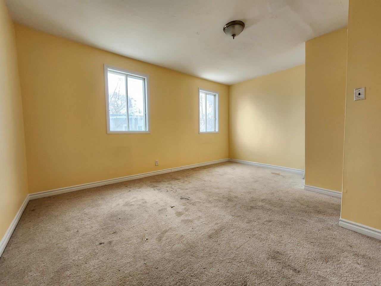 197 Louisa Street 1 Apartments 197 Louisa St W, Ottawa, ON K1R 6Y9