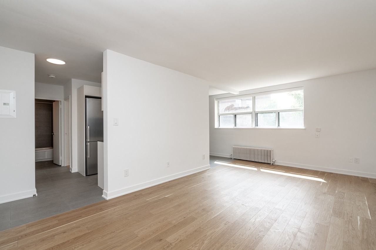 5556 Eccleston Drive Apartments 55 Eccleston Dr, Toronto, ON M4A 1L1