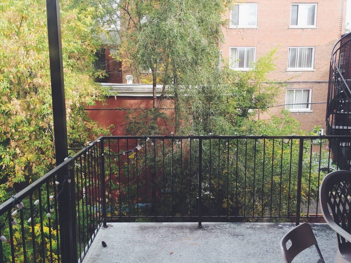 The 3553 Aylmer St. 3 Apartments 3553 Rue Aylmer 3, Montréal, QC H2X 2B9 Zumper