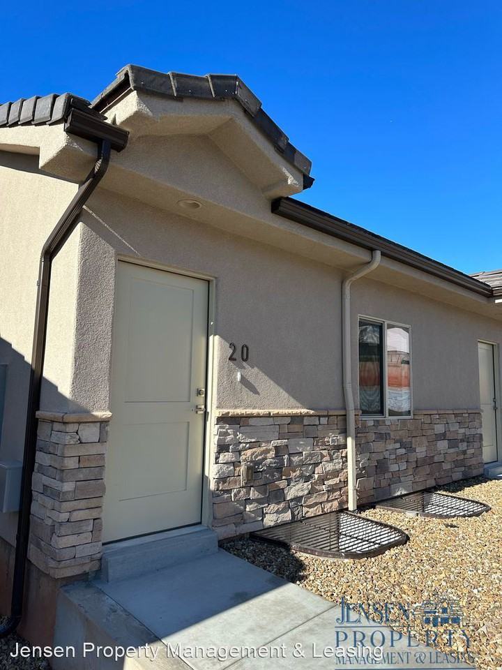 435 North Stone Mountain Road Apartments 435 N Stone Mountain Dr