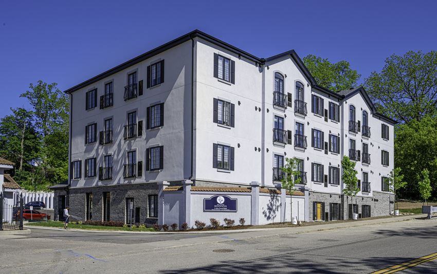 3 John Pound Road Apartments 3 John Pound Rd, Tillsonburg, ON N4G 5X4