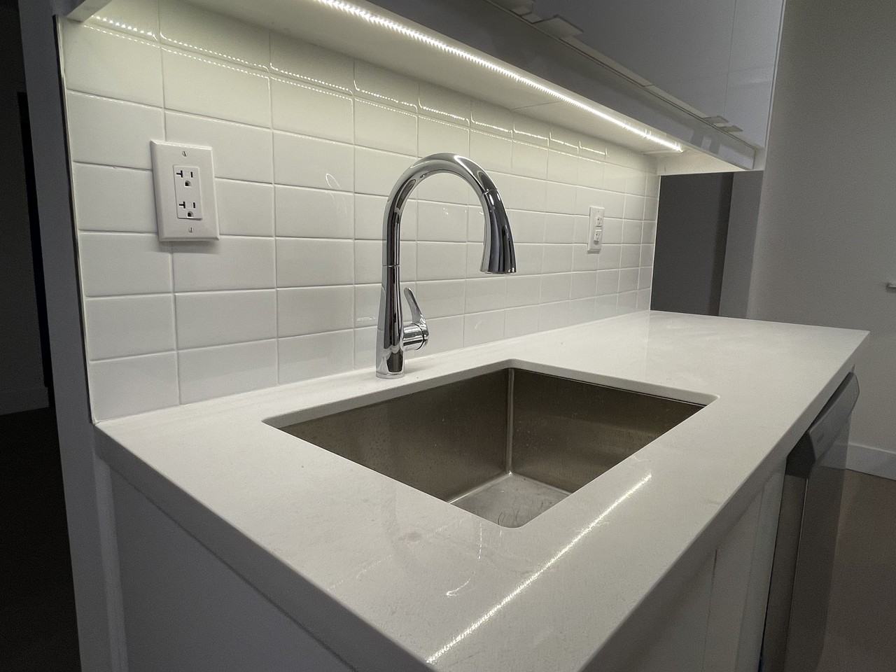 1051 Victoria Park Avenue Apartments 1051 Victoria Park Ave, Toronto