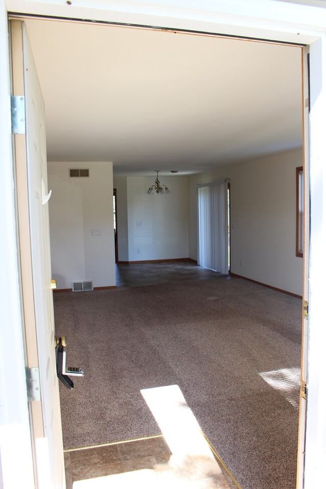 1132 Heritage Court, Edgerton, WI 53534 2 Bedroom Apartment for 1,375