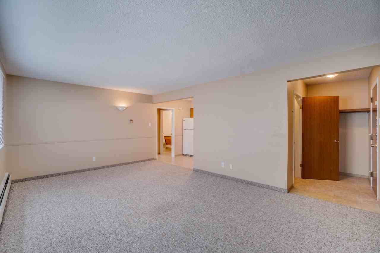 Villa Grande Apartments 10005 154 St Nw, Edmonton, AB T5P 2H1 Zumper