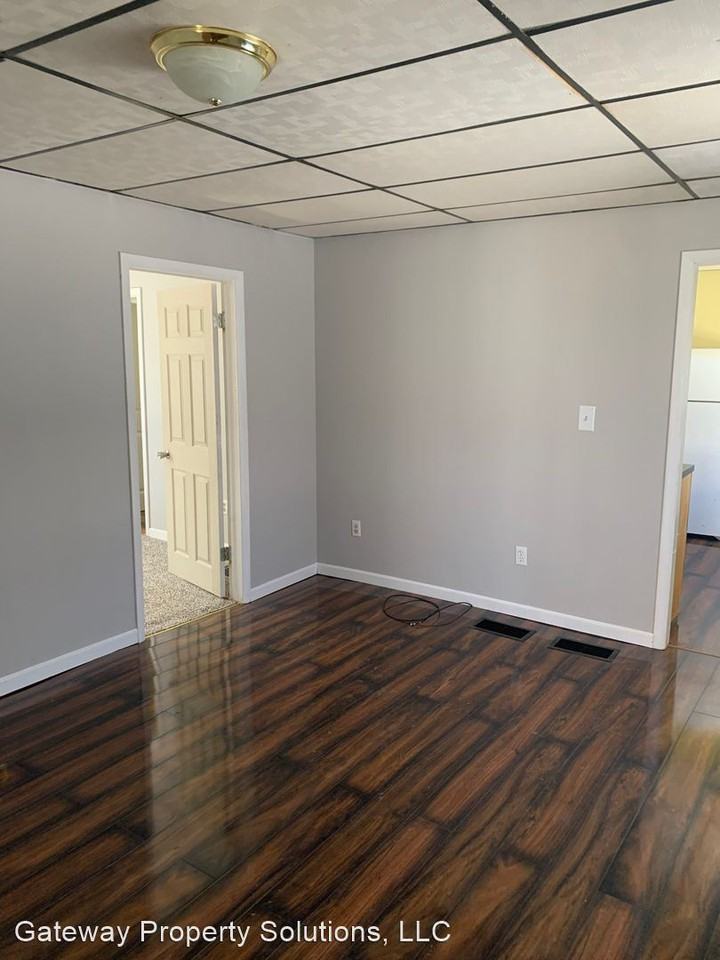 81 Broad St Apartments in Gloversville, NY 12078 Zumper