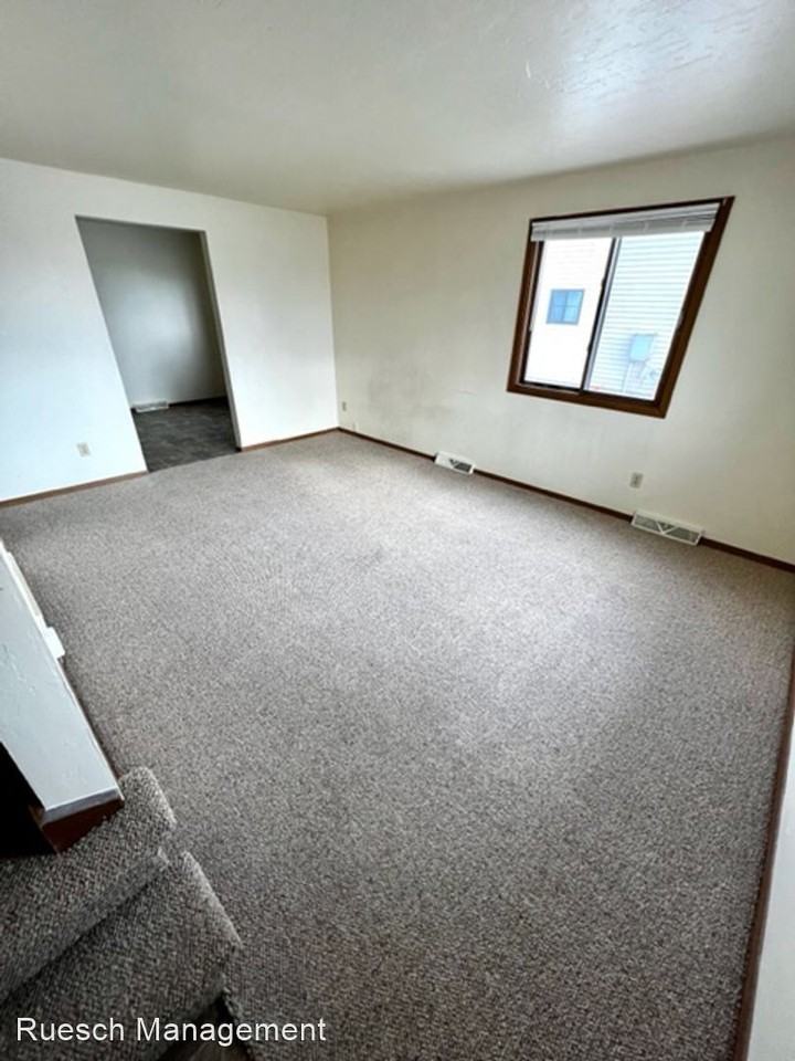 1168 Scheuring Rd. Apartments 1168 Scheuring Rd, De Pere, WI 54115