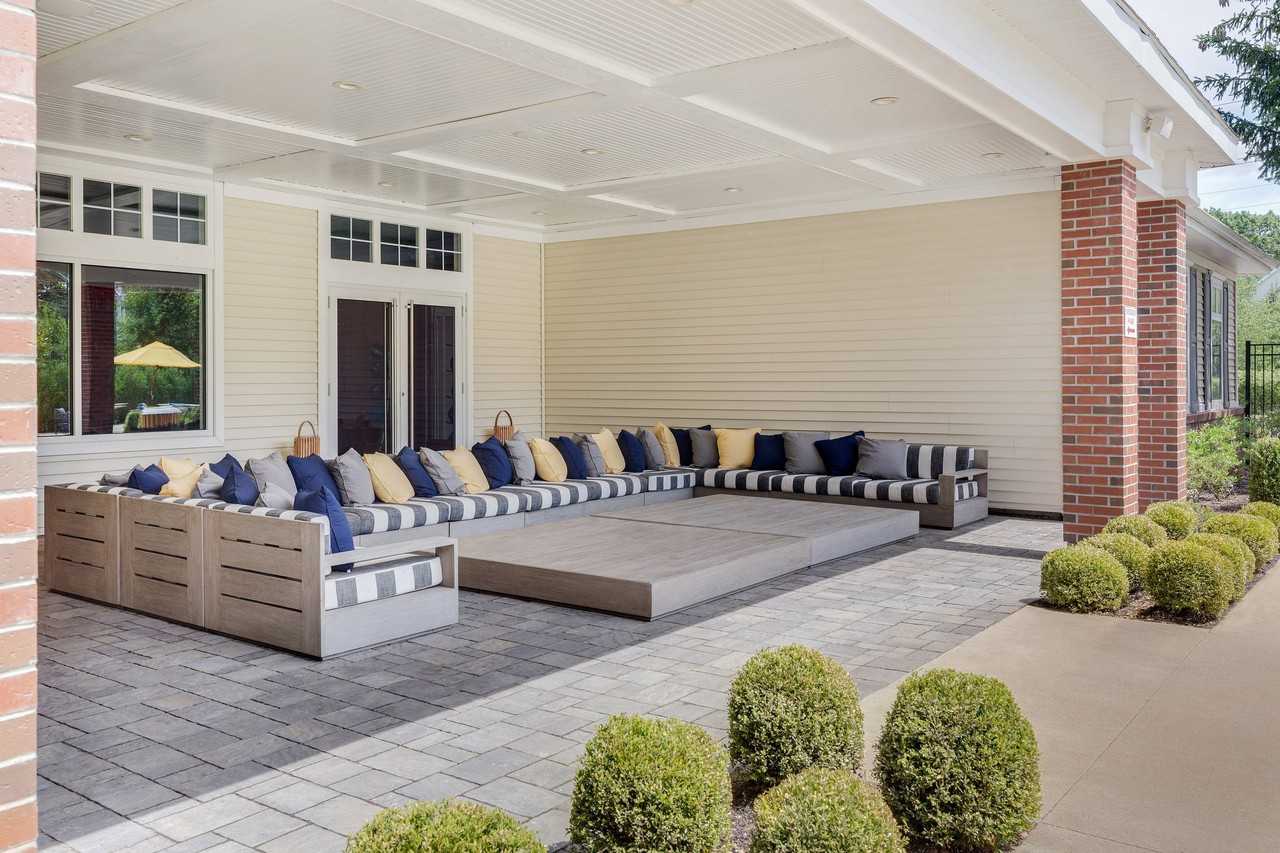 Residences at Tewksbury Commons Apartments 7 Archstone Ave, Tewksbury