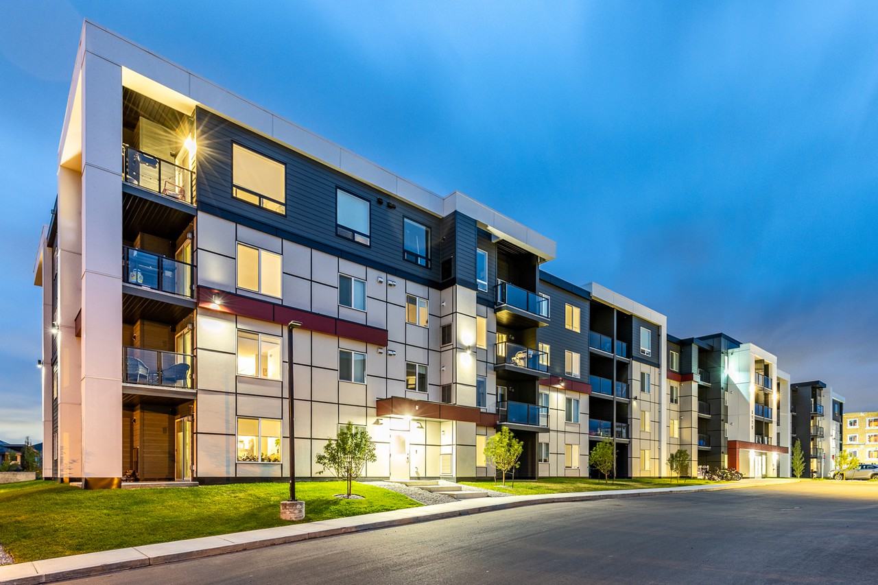 Cameron Heights Apartments in Cameron Heights, Edmonton, AB T6M 1M3