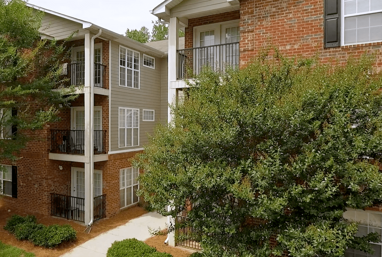 Campus Crossing Spring Garden Apartments 2813 Spring Garden St