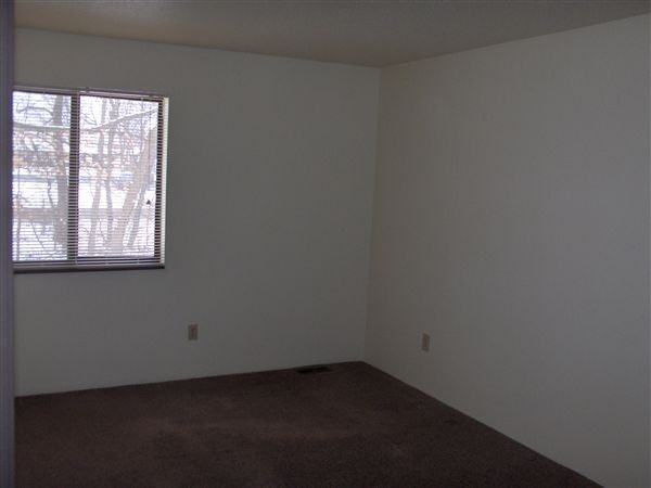 Vineyard Place Apartments 508 Vineyard Pl Dr, Dowagiac, MI 49047 Zumper