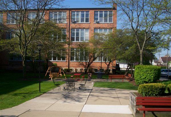 Woodcraft Square Apartments 800 W 7th St, Monroe, MI 48161 Zumper