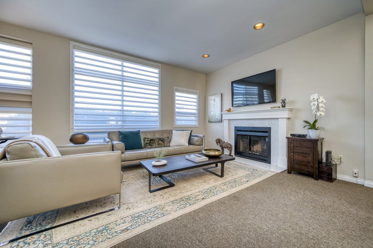 2966 West 2nd Avenue, Vancouver, BC V6K 1K4 3 Bedroom House for 6,500