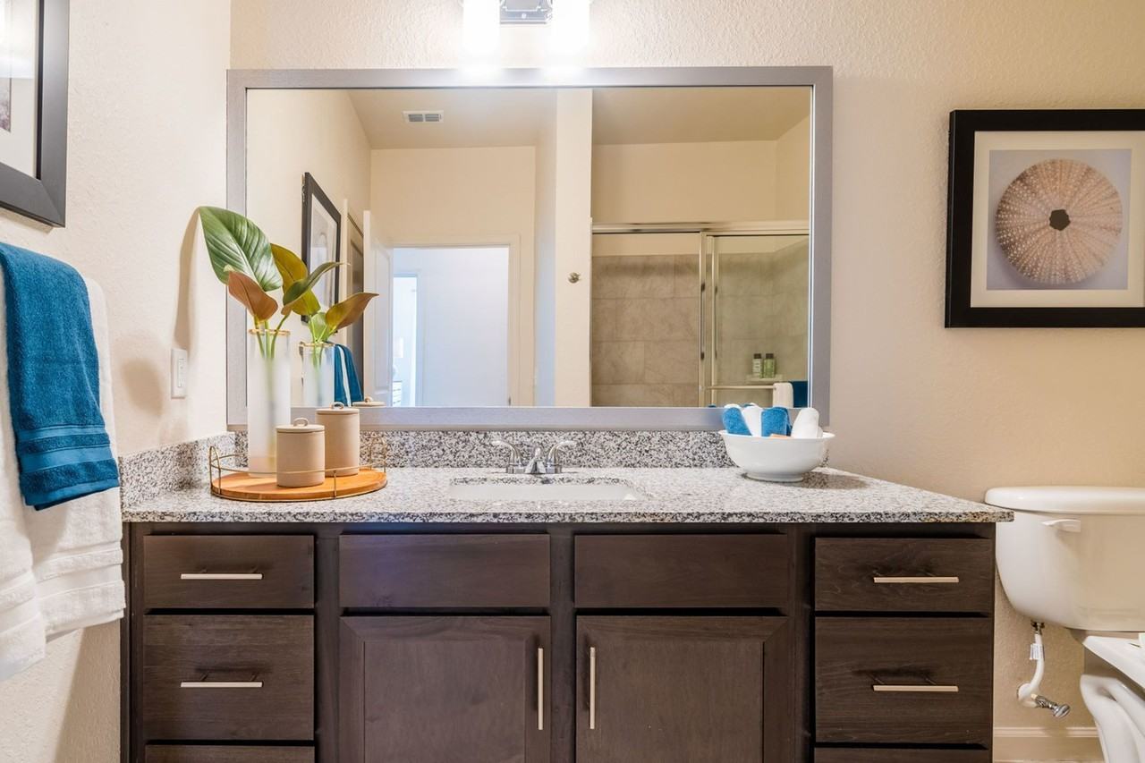 The Sovana at Stuart Apartments 1900 Nw Federal Hwy, North River