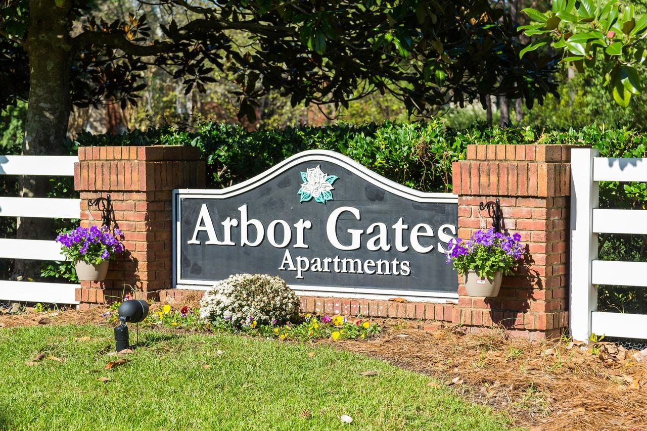 Arbor Gates Apartments 901 Gayfer Ave, Fairhope, AL 36532 Zumper