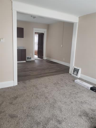 281 East Birch Street (back unit of 605 Dearborn) Apartments 281 E