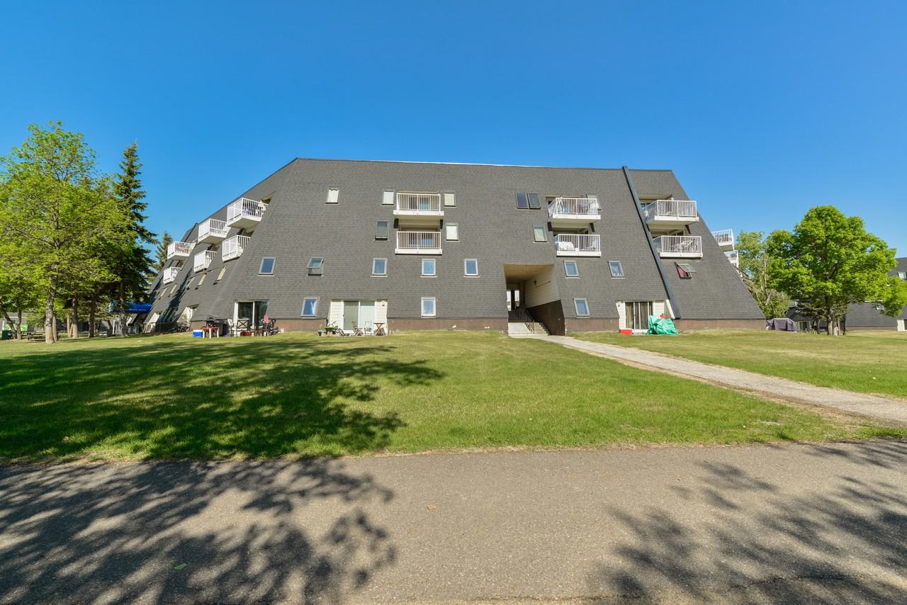 Sturgeon Point Villas Apartments 500 Rivercrest Cres, St. Albert, AB