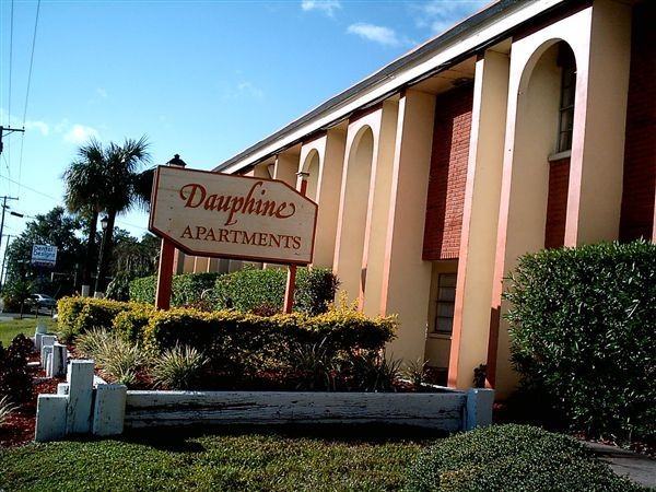 Dauphine Apartments 2515 W Frierson Ave, Tampa, FL 33614 Zumper