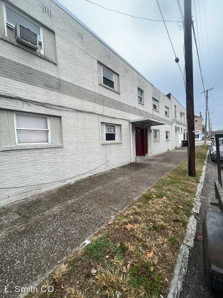 712 S 23rd St 01/04/2018 1200 AM Apartments in Chickasaw, Louisville