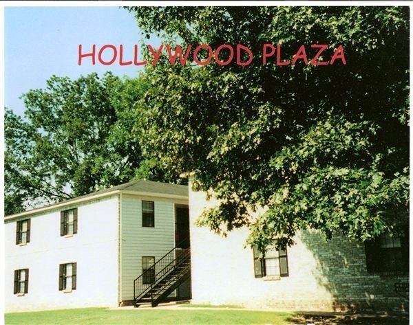 Hollywood Plaza Apartments 122 N Hollywood Ave, Blytheville, AR 72315