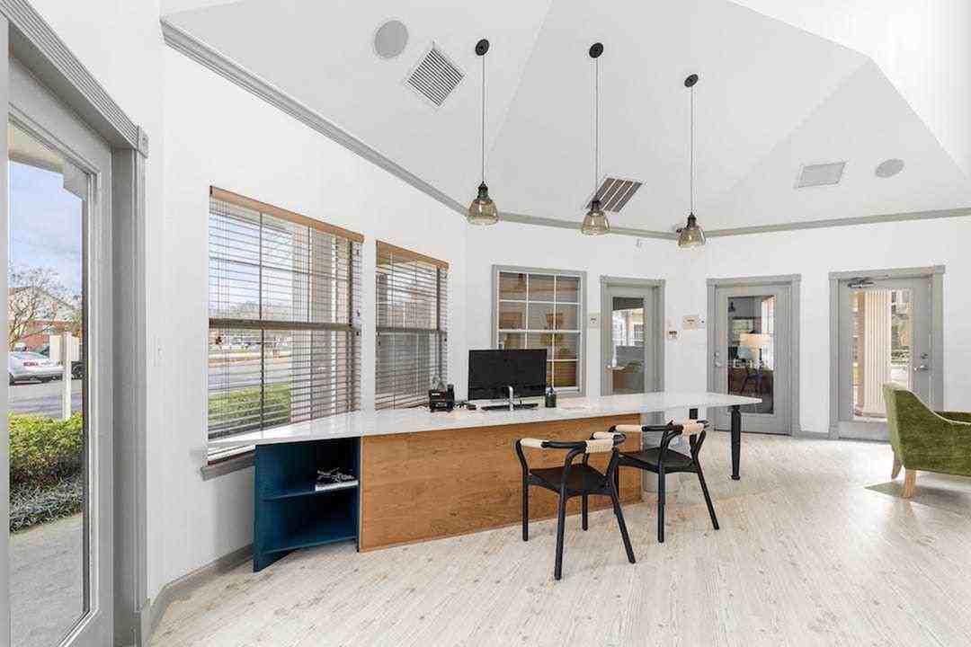 The Armstrong Historical Access Apartments 4600 Burbank Dr, Baton Rouge, LA 70820 Zumper