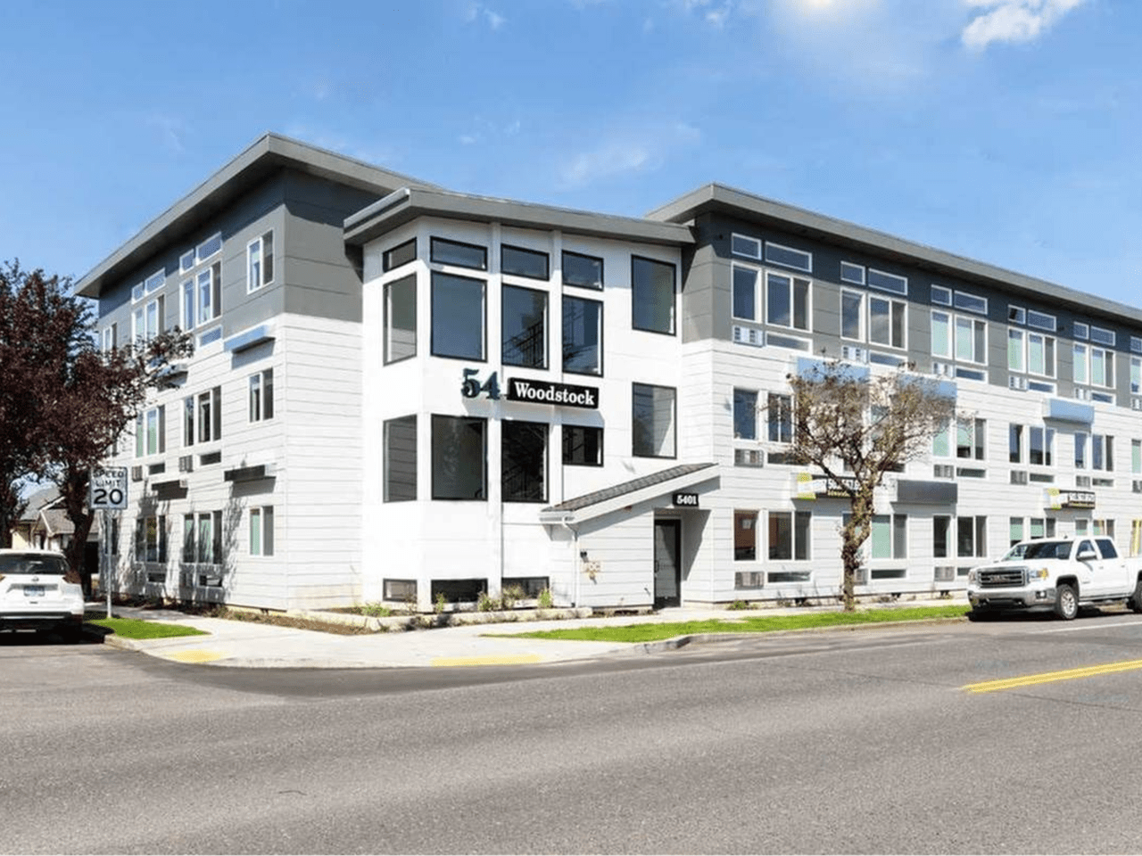 54 Woodstock Apartments 5401 Se Woodstock Blvd, Portland, OR 97206