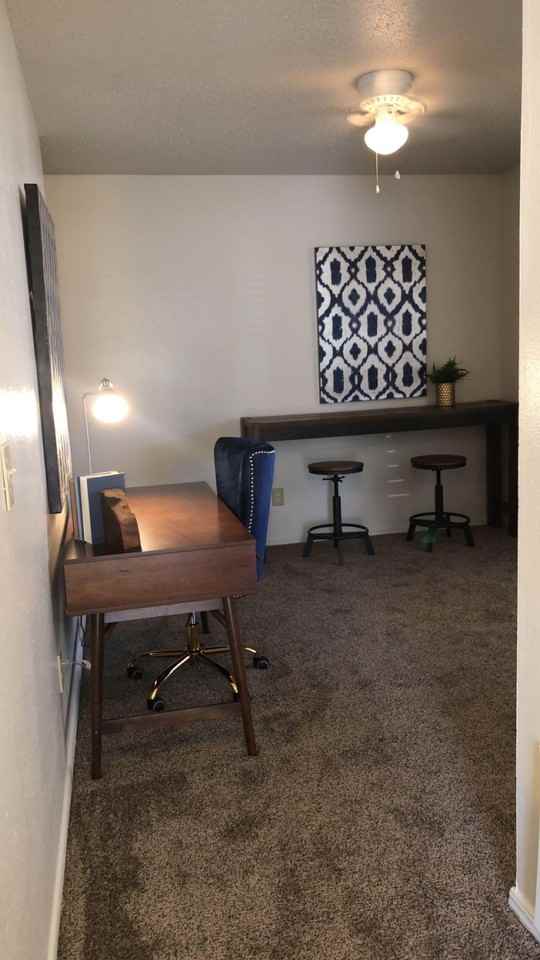 Monticello Village Apartments 606 E Redbud Dr, Stillwater, OK 74075