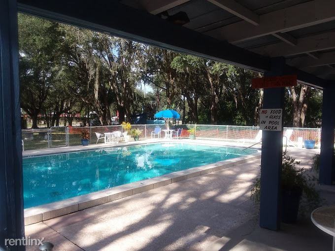 Happy Travelers Rv Resort Apartments 9401 E Fowler Ave, Thonotosassa